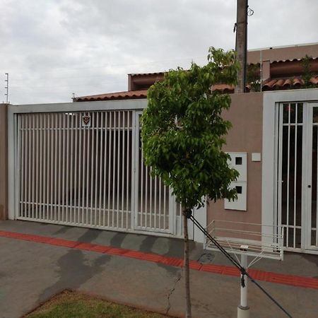Willa Casa Aconchegante Perto Da Uel Londrina Zewnętrze zdjęcie